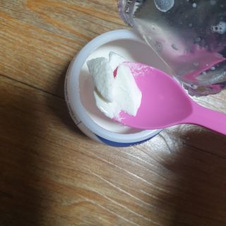 매일바이오 그릭요거트 오리지널 플레인 4개, 로스터리 커피믹스 4개 — 5점을 준 리뷰어가 2021년 12월 올린 사용 사진