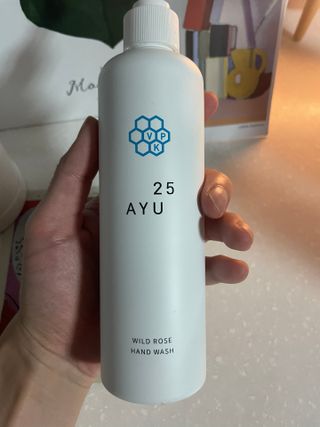 AYU25[아유트웬티파이브]피부 진정, 보습 와일즈 로즈 핸드워시 — 5점을 준 리뷰어가 2021년 3월 올린 사용 사진