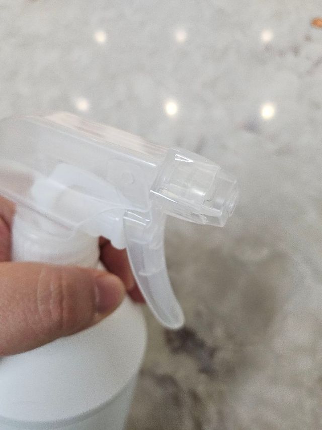[네이버구매평] 다목적 주방용 세정제 클리너 기름때 제거 스텐 인덕션 설거지 750ML 4개 리뷰 사진
