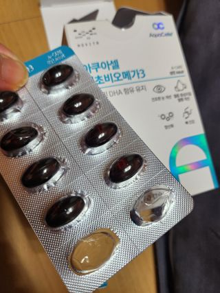 메디포스트 모비타 아쿠아셀 엔초비오메가3 60캡슐 — 5점을 준 리뷰어가 2023년 1월 올린 사용 사진