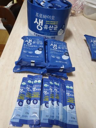 서울약사신협_프로바이오생유산균_2.5G x 100포 — 5점을 준 리뷰어가 2021년 4월 올린 사용 사진