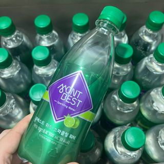 몽베스트 Montbest with Sparkling water Lime20병 — 5점을 준 리뷰어가 2022년 11월 올린 사용 사진