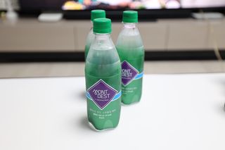 몽베스트 Montbest with Sparkling water Plain 20병 — 5점을 준 리뷰어가 2022년 11월 올린 사용 사진