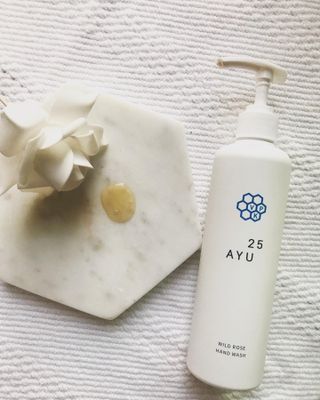 AYU25[아유트웬티파이브]피부 진정, 보습 와일즈 로즈 핸드워시 — 5점을 준 리뷰어가 2021년 3월 올린 사용 사진