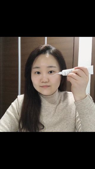 엘리샤코이 유스워터 페이스 앤 아이크림 — 5점을 준 리뷰어가 2021년 1월 올린 사용 사진