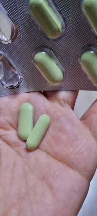 클린24시간 지중해로 쏙빠지다 1SET (800mg*60정) — 5점을 준 리뷰어가 2022년 10월 올린 사용 사진