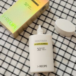 아이레시피 모이스트터치 스포츠 선밀크 50ml (SPF50+ PA+++) — 5점을 준 리뷰어가 2023년 6월 올린 사용 사진
