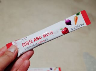 아임오 ABC 콜라겐 젤리 14포 — 4점을 준 리뷰어가 2021년 7월 올린 사용 사진