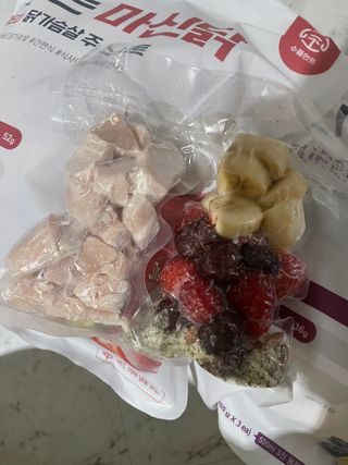 수플먼트 나는 마신닭!! 닭가슴살 주스키트, 먹기 힘들었던 닭가슴살 이제는 마시자 — 5점을 준 리뷰어가 2023년 2월 올린 사용 사진