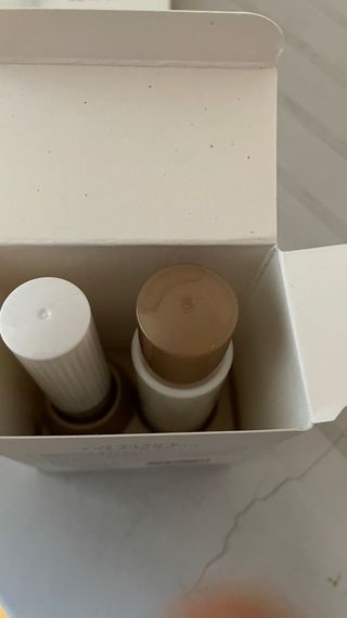 더사가오브수 [사가수] 효혜윤 보태니컬 에너지 에센스인로션 20ml /아이포올 스틱 3g — 5점을 준 리뷰어가 2023년 2월 올린 사용 사진