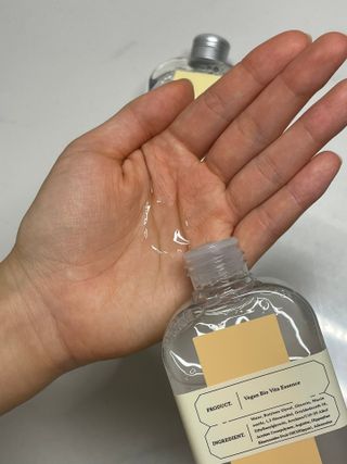 [녹산] 비건 대나무 밸런싱 수분 토너 + 비건 바이오 비타 에센스 — 4점을 준 리뷰어가 2022년 11월 올린 사용 사진
