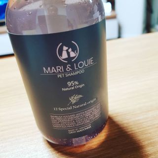마리앤루이펫샴푸 [mari and louie pet shampoo] — 5점을 준 리뷰어가 2021년 7월 올린 사용 사진
