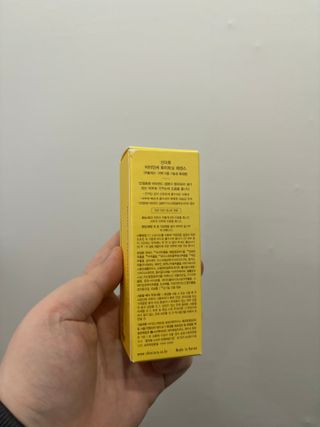 스킨큐어 산다화 비타민c 화이트닝 에센스 30ml — 5점을 준 리뷰어가 2024년 1월 올린 사용 사진