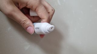 [후르디아] 올리브영 착한보습 비건 립버터 2종 — 5점을 준 리뷰어가 2022년 2월 올린 사용 사진