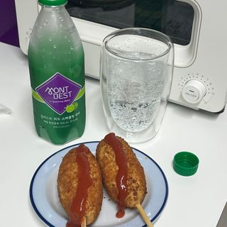 몽베스트 Montbest with Sparkling water Lime20병 — 5점을 준 리뷰어가 2022년 12월 올린 사용 사진