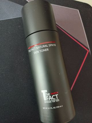 The Fact 더팩트 내추럴 에스에프엔 에이틴 스킨 토너 150ml — 5점을 준 리뷰어가 2022년 5월 올린 사용 사진