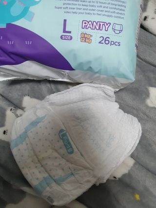 오브맘 밤 프리미엄 아기 기저귀 팬티형 밴드형 — 5점을 준 리뷰어가 2021년 1월 올린 사용 사진