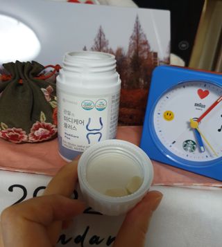 프리마인 평생 써야하는 관절의 건강을 위한 완벽설계 솔루션 관절n마디케어 플러스 120정 — 4점을 준 리뷰어가 2022년 4월 올린 사용 사진