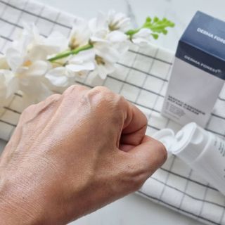 더마포레스트 마데카소사이드 리페어 크림 / 캐비아추출물 병풀추출물 시카케어 미백 주름개선 — 4.5점을 준 리뷰어가 2021년 7월 올린 사용 사진