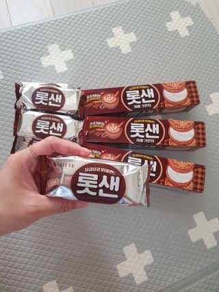 롯데제과 롯샌 카페크런치 — 5점을 준 리뷰어가 2021년 10월 올린 사용 사진