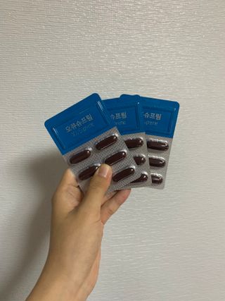 뉴트리션팩토리 비타프렙 오큐슈프림 루테인 오메가3 1050mg — 4.5점을 준 리뷰어가 2021년 10월 올린 사용 사진