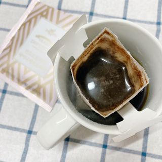 (주)쟈뎅 쟈뎅 클래스 핸드 드립 커피 10P 2종_디카페인 1종+랜덤 플레이버 1종 — 5점을 준 리뷰어가 2021년 4월 올린 사용 사진