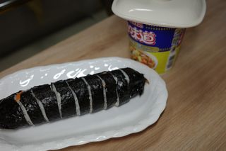 NISSIN 닛신 컵누들  4종 - 씨푸드오리지날, 씨푸드 스파이시, 씨푸드 커리, 씨푸드 XO소스 — 5점을 준 리뷰어가 2022년 11월 올린 사용 사진