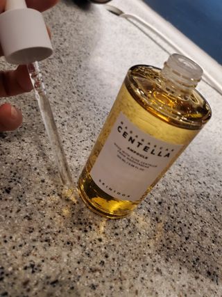 [스킨1004] 마다가스카르 센텔라 앰플 100ml — 5점을 준 리뷰어가 2024년 6월 올린 사용 사진