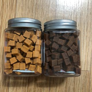 페페로니 진짜 오메가3 연어+소고기 180g+180g — 5점을 준 리뷰어가 2021년 7월 올린 사용 사진