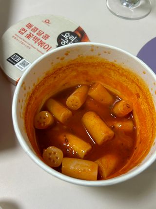 나우  [요리궁리] 매콤달콤 꽃떡볶이 6개입 세트 — 5점을 준 리뷰어가 2025년 1월 올린 사용 사진