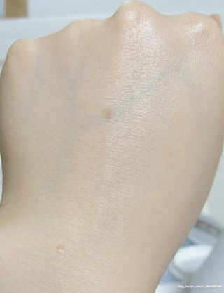 키노닉스 로지 톤업 선밀크 — 5점을 준 리뷰어가 2021년 8월 올린 사용 사진