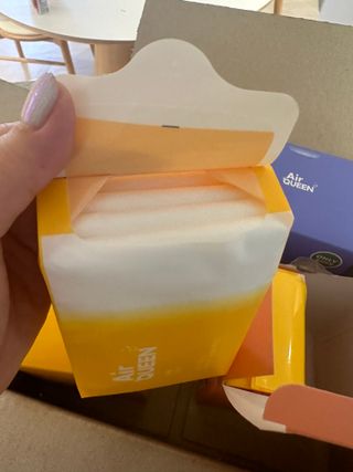 에어퀸 뉴브레스 유기농 생리대 4종 (팬티라이너 20P + 중형 10P + 대형 10P + 오버나이트 8P)_체험단 — 5점을 준 리뷰어가 2024년 6월 올린 사용 사진