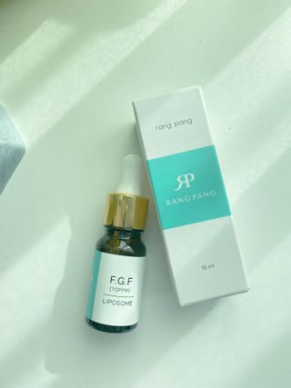 랑팡 EGF+FGF 10ppm 리포좀 앰플 원액 10ml — 5점을 준 리뷰어가 2021년 12월 올린 사용 사진