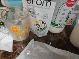 이롬 황성주 박사의 국산콩 두유 검은콩과 17곡 프리미엄 — 5점을 준 리뷰어가 2021년 5월 올린 사용 사진