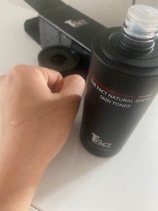 The Fact 더팩트 내추럴 에스에프엔 에이틴 스킨 토너 150ml — 5점을 준 리뷰어가 2022년 5월 올린 사용 사진