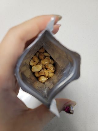 도이퉁 마카다미아 넛츠 90g 마카넛 허니 — 3점을 준 리뷰어가 2021년 2월 올린 사용 사진