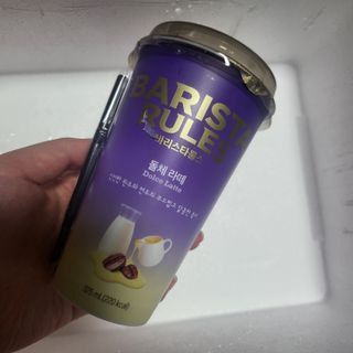 바리스타룰스 돌체 라떼 — 5점을 준 리뷰어가 2023년 4월 올린 사용 사진