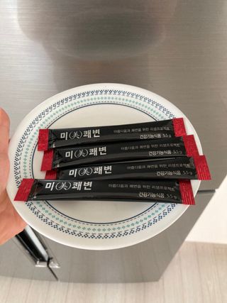새롬바이오 리생 [미쾌변] 차전자피 식이섬유 건강기능식품 3팩 — 5점을 준 리뷰어가 2021년 6월 올린 사용 사진