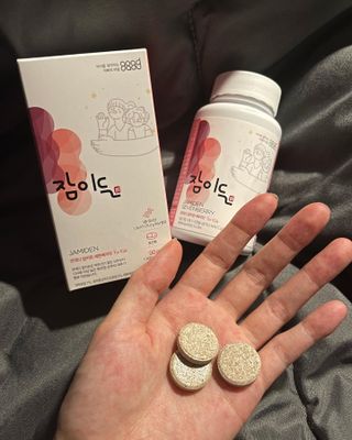 소담스퀘어 상암 [굿대디] 잠이든 1EA(1개월) 흑하랑상추 수면영양제 — 5점을 준 리뷰어가 2022년 12월 올린 사용 사진