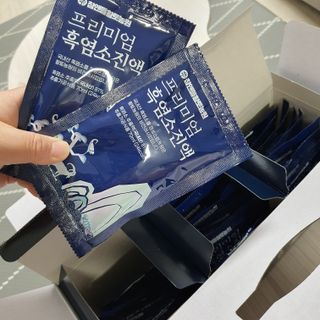 참앤들황토농원 국내산 흑염소를 정성스럽게 담은, 프리미엄 흑염소 진액 70ml x 30포 1박스 — 5점을 준 리뷰어가 2023년 1월 올린 사용 사진