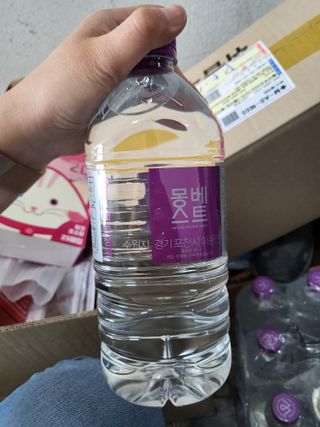몽베스트 MONTBEST 1L 12입 — 5점을 준 리뷰어가 2022년 4월 올린 사용 사진