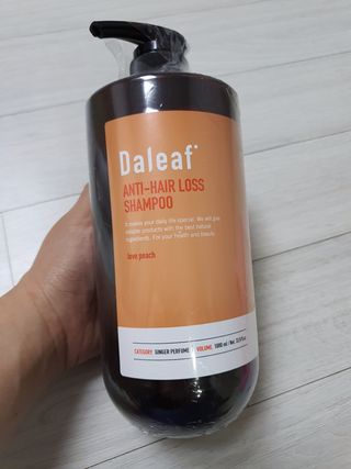 달리프 진저 베러 퍼퓸 탈모 완화 샴푸 1000ml 향 3종 — 5점을 준 리뷰어가 2021년 1월 올린 사용 사진