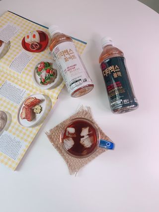 이도 발효한차 디티엑스 음료500ml 2종set 총 40개입블랙 20개입+화이트 20개입 — 5점을 준 리뷰어가 2021년 8월 올린 사용 사진
