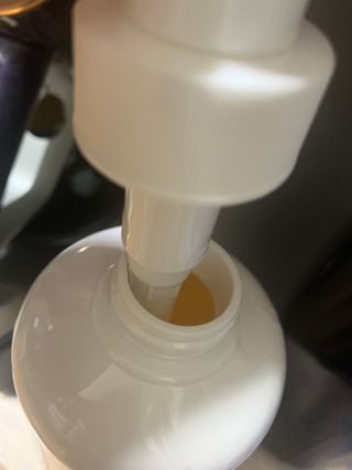 프리[닥터문] 유산균 락토케어 질경초 여성청결제 1000ml (젤타입) — 3.5점을 준 리뷰어가 2022년 7월 올린 사용 사진