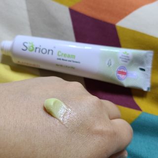 건선/아토/습진/민감성 피부 천연보습진정크림 소리온 크림 & 센시티브 크림 50g — 4점을 준 리뷰어가 2022년 3월 올린 사용 사진