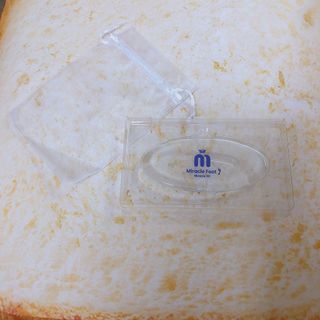 미라클풋 유리발각질제거기 물없이 쓱싹쓱싹 몇번만에 발각질 완벽제거 — 5점을 준 리뷰어가 2021년 8월 올린 사용 사진