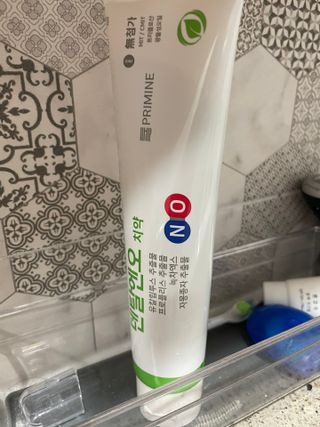 프리마인 유해균 뿐만 아니라 유익균까지 씻어내는 치약은 그만, 건강한 구강환경을 만드는 덴탈엔오 — 5점을 준 리뷰어가 2023년 4월 올린 사용 사진