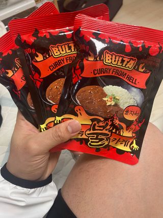 불타 지옥불카레 불지옥맛 180g x 3봉 — 5점을 준 리뷰어가 2021년 6월 올린 사용 사진
