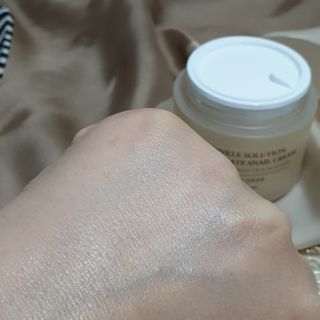 Dr.느루벗 느루벗 링클 솔루션 콘센트레이트 스네일 탄력 달팽이 크림 80g — 5점을 준 리뷰어가 2021년 3월 올린 사용 사진