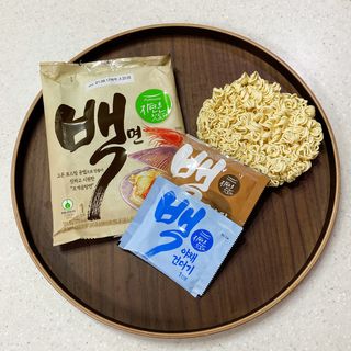 [풀무원] 자연은맛있다 정면, 백면, 홍면  세트 — 4점을 준 리뷰어가 2021년 4월 올린 사용 사진